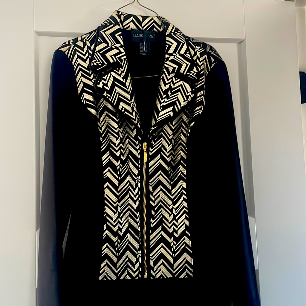 Frank Lyman Jacket. Brand New Super Chic